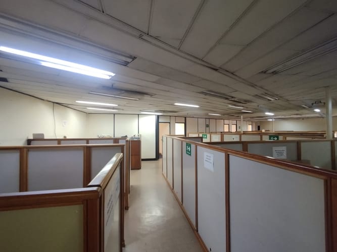 Oficina en arriendo en La Candelaria, Medellín, 600 m² · foto 7 de 20