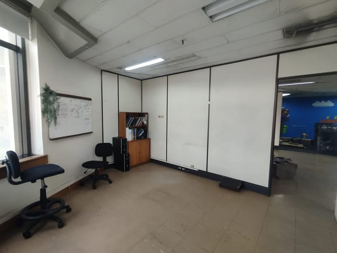 Oficina en arriendo en La Candelaria, Medellín, 600 m² · foto 13 de 20