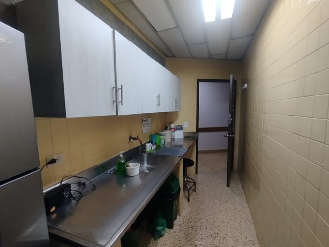 Oficina en arriendo en La Candelaria, Medellín, 600 m² · foto 20 de 20