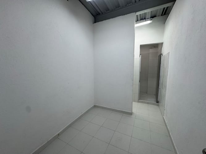 Bodega en arriendo en La Tablaza, La Estrella, 430 m² · foto 8 de 15