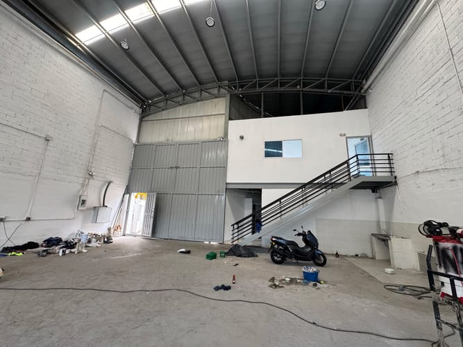 Bodega en arriendo en La Tablaza, La Estrella, 430 m² · foto 12 de 15
