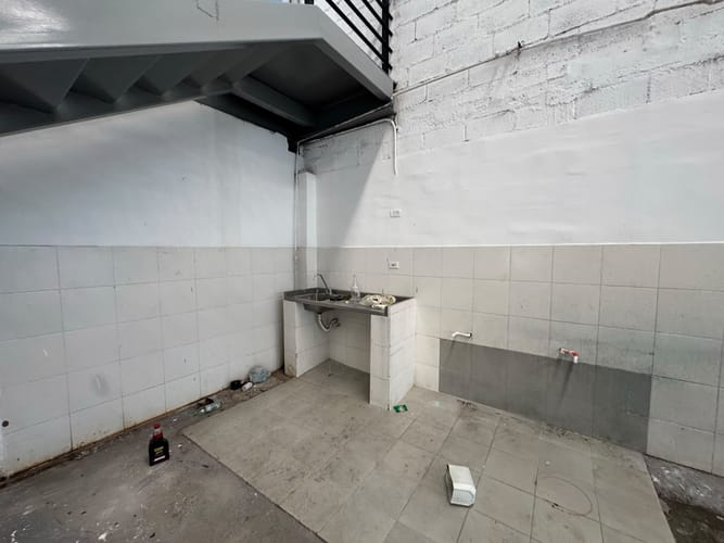 Bodega en arriendo en La Tablaza, La Estrella, 430 m² · foto 13 de 15