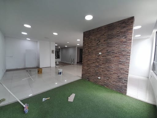 Local en arriendo en El Poblado, Medellín, 138 m² · foto 3 de 10