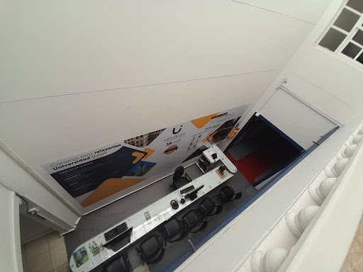 Casa en arriendo en Prado, Medellín · foto 5 de 20