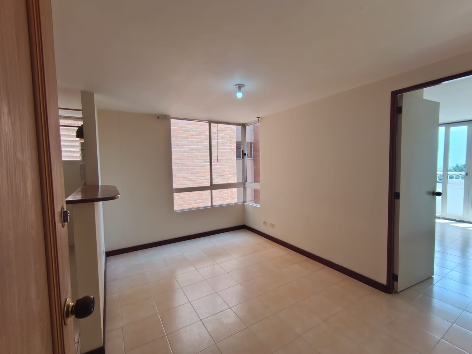 Apartamento en arriendo en La Ceja · foto 3 de 9