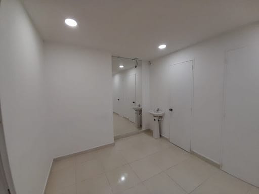 Consultorio en arriendo en La Candelaria, Medellín, 40 m² · foto 11 de 14