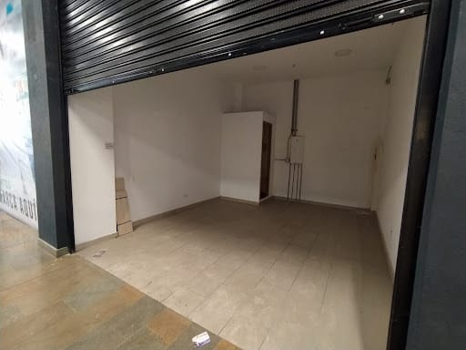 Local en arriendo en Los Colores, Medellín, 22 m² · foto 13 de 13