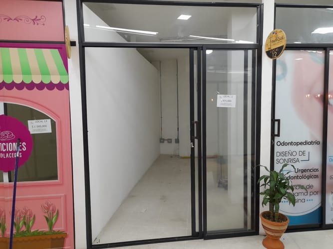 Local en arriendo en Simon Bolivar Sb (Centro), Copacabana, 12 m² · foto 11 de 13