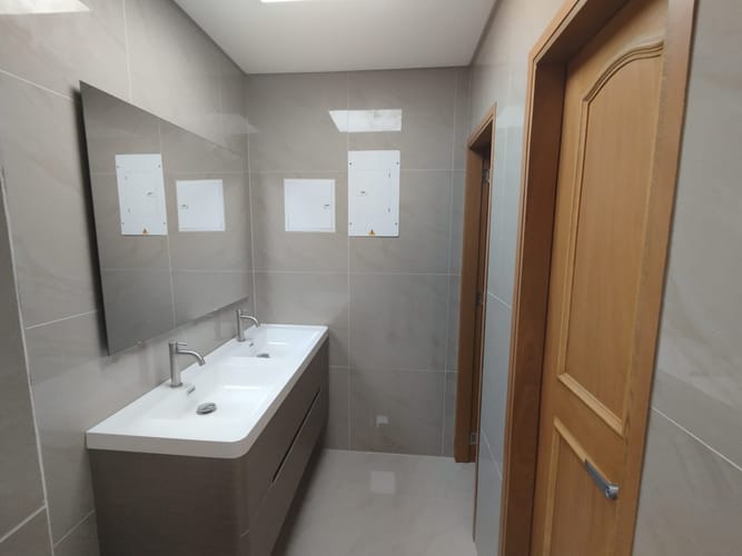 Oficina en arriendo en Villa Carlota, Medellín, 272 m² · foto 11 de 15