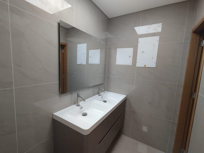 Oficina en arriendo en Villa Carlota, Medellín, 272 m² · foto 12 de 15