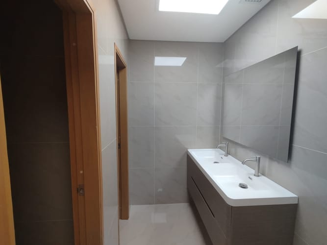 Oficina en arriendo en Villa Carlota, Medellín, 272 m² · foto 14 de 15