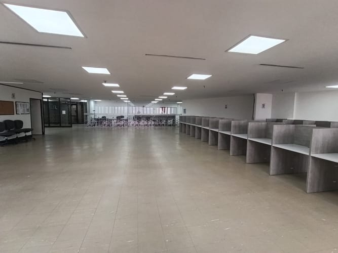 Oficina en arriendo en La Candelaria, Medellín, 1000 m² · foto 9 de 20