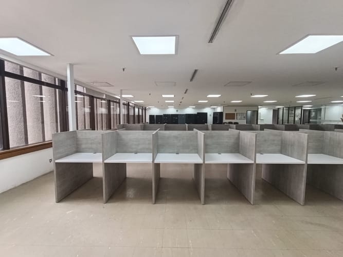 Oficina en arriendo en La Candelaria, Medellín, 1000 m² · foto 12 de 20
