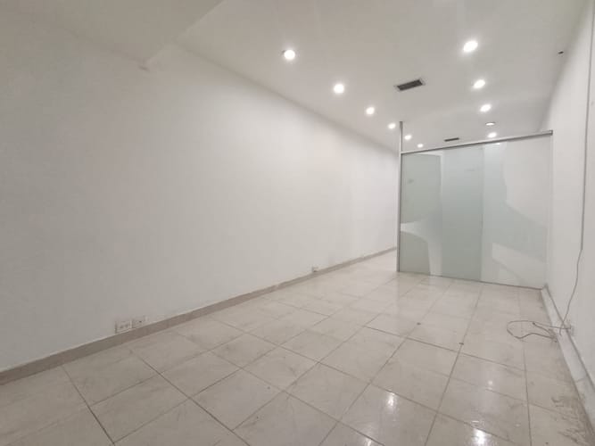 Local en arriendo en Vía Las Palmas, Medellín, 48 m² · foto 5 de 12