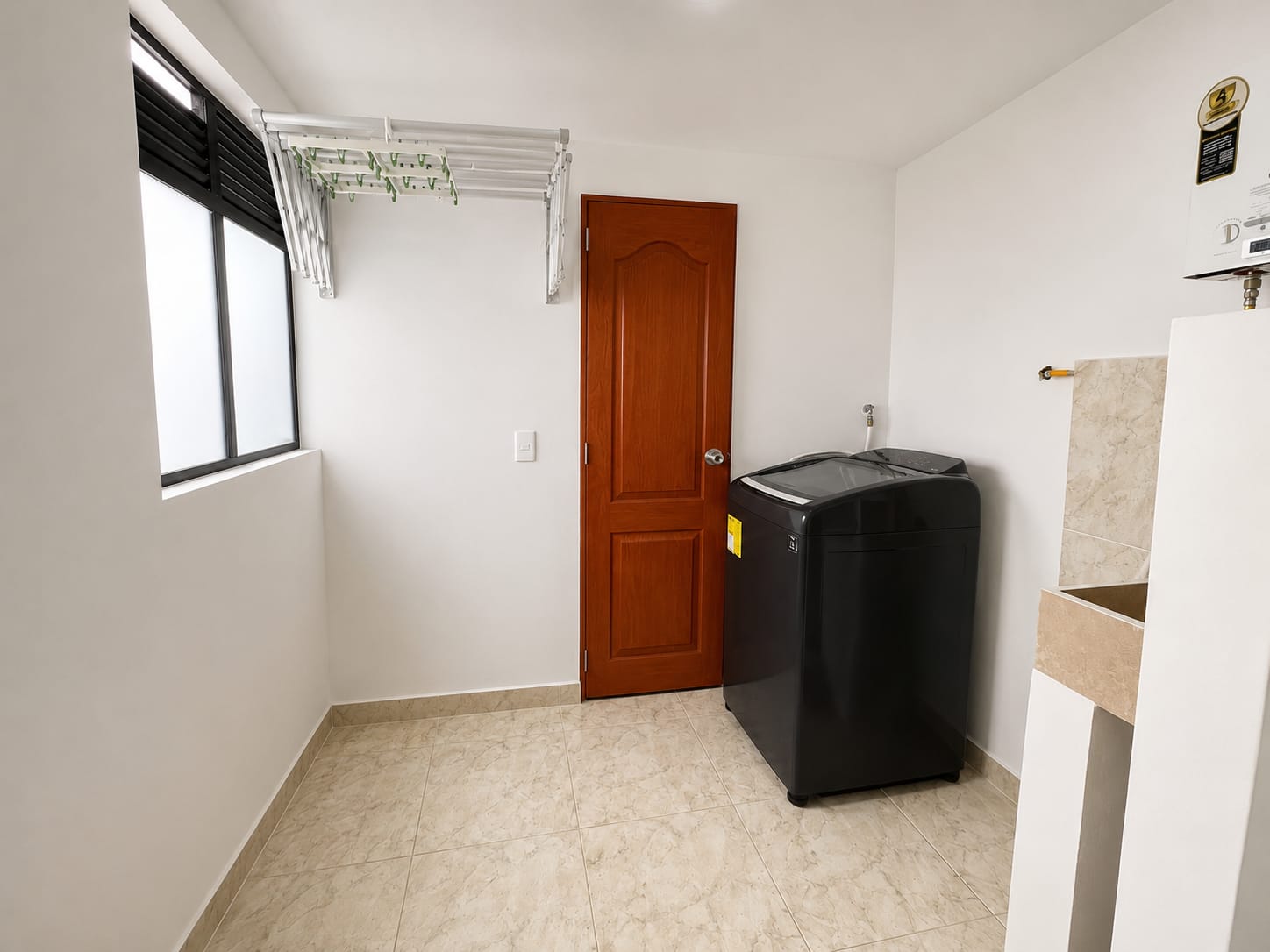 Apartamento en arriendo en La Ceja · foto 7 de 12