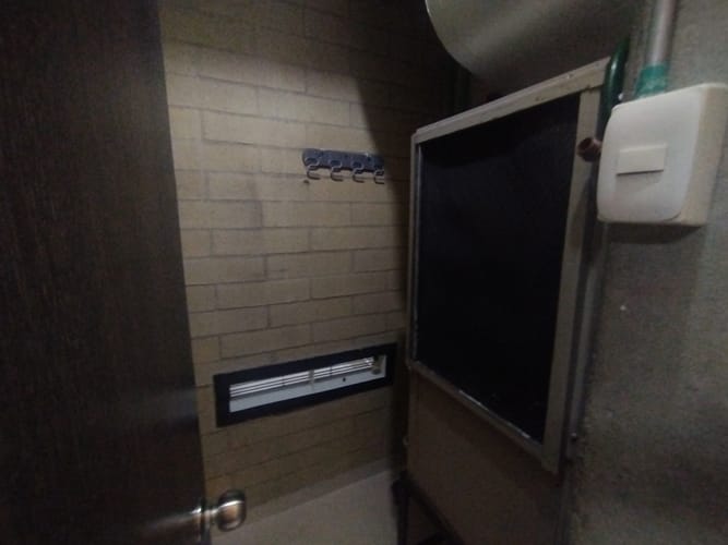 Oficina en arriendo en El Poblado, Medellín, 75 m² · foto 5 de 9
