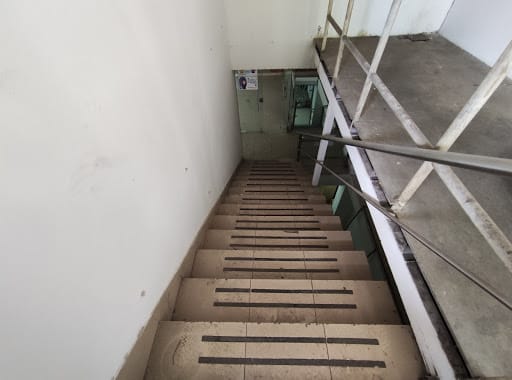 Local en arriendo en La Candelaria, Medellín, 475 m² · foto 5 de 13