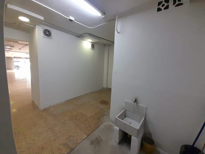 Local en arriendo en Guayabal, Medellín, 140 m² · foto 6 de 14