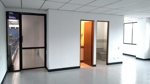 Oficina en arriendo en Lorena, Medellín, 57 m² · foto 7 de 15