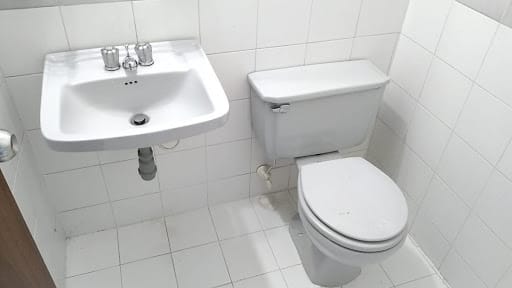 Oficina en arriendo en Lorena, Medellín, 57 m² · foto 9 de 15