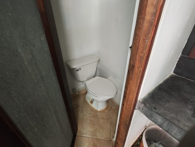 Local en arriendo en Laureles, Medellín, 140 m² · foto 5 de 10