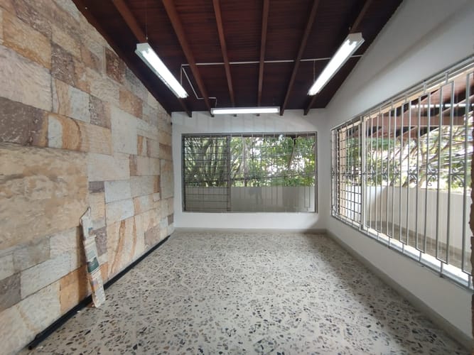 Casa de 5 alcobas en arriendo en Florida Nueva, Medellín, 280 m² · foto 6 de 20