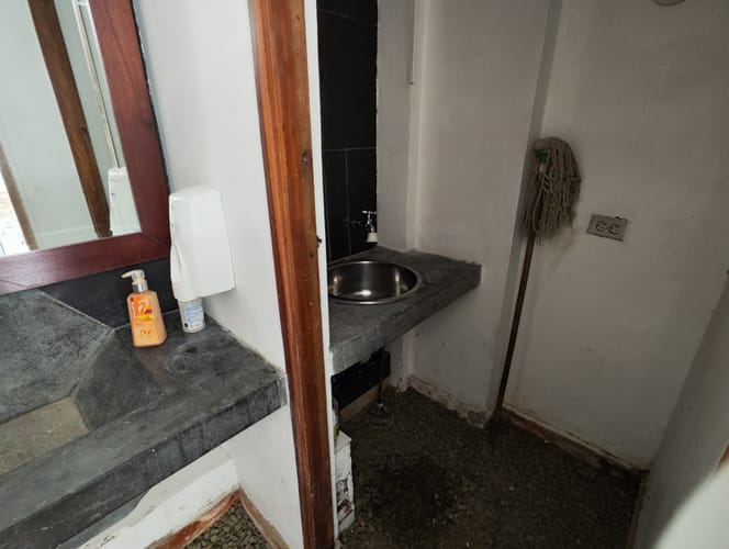 Local en arriendo en Laureles, Medellín, 140 m² · foto 6 de 10