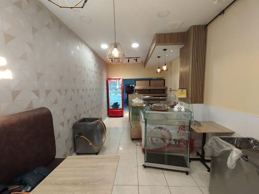Bodega en arriendo en Campo Valdes No.1, Medellín, 300 m² · foto 2 de 20