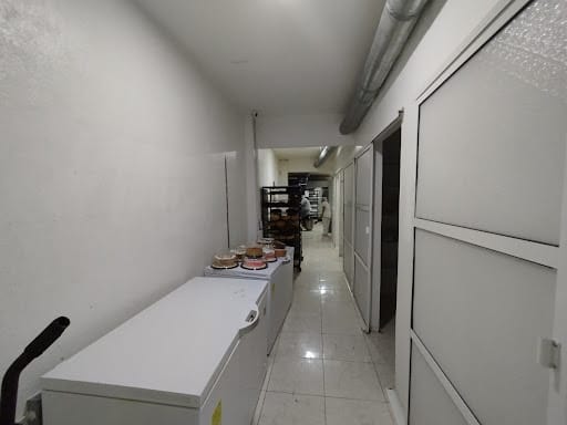 Bodega en arriendo en Campo Valdes No.1, Medellín, 300 m² · foto 14 de 20
