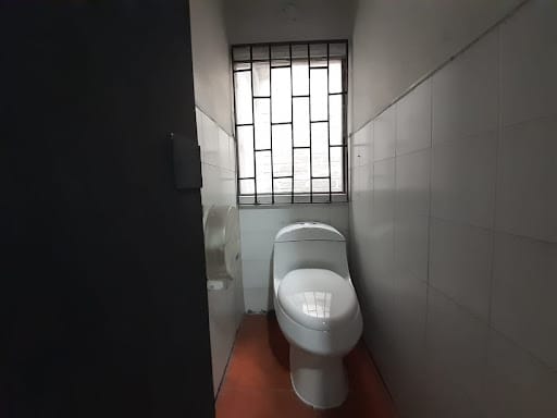Local en arriendo en Conquistadores, Medellín, 140 m² · foto 5 de 9
