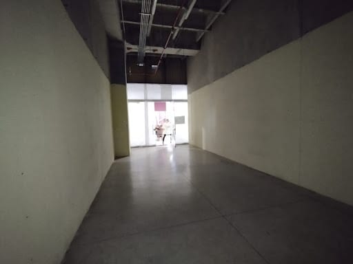 Local en arriendo en Miraflores, Medellín, 61 m² · foto 6 de 8