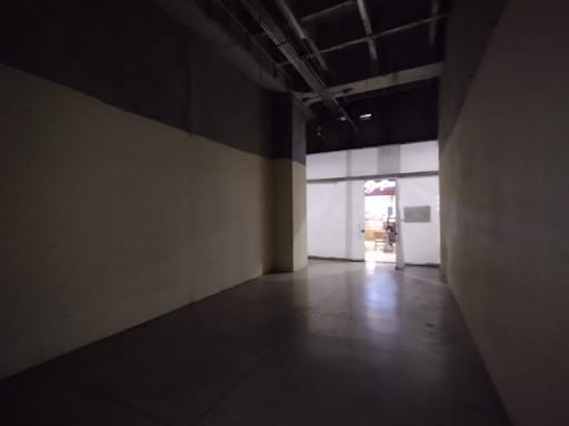 Local en arriendo en Miraflores, Medellín, 61 m² · foto 7 de 8