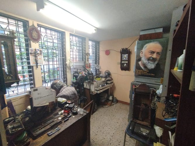 Local en arriendo en La Candelaria, Medellín, 35 m² · foto 8 de 10