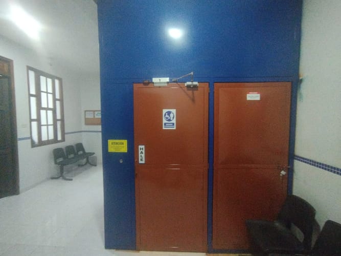 Casa de 16 alcobas en arriendo en Jesus Nazareno, Medellín, 438 m² · foto 11 de 20