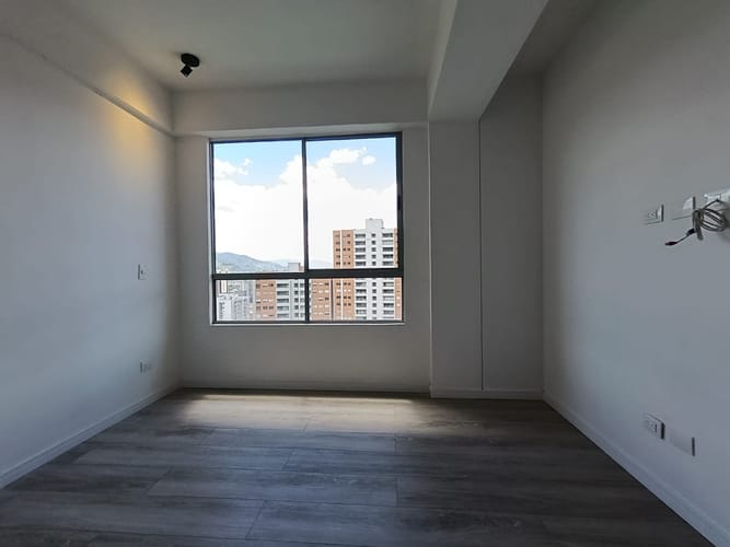Apartamento de 1 alcoba en arriendo en Cañaveralejo, Sabaneta, 55 m² · foto 3 de 18