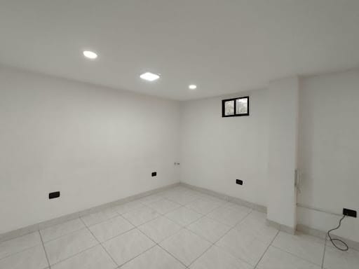 Oficina en arriendo en Vía Las Palmas, Medellín, 37 m² · foto 4 de 12