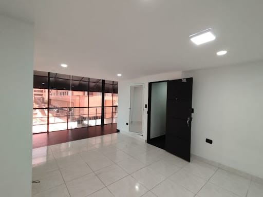Oficina en arriendo en Vía Las Palmas, Medellín, 37 m² · foto 6 de 12