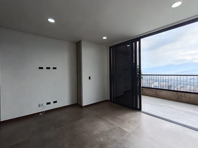 Apartamento de 2 alcobas en arriendo en El Poblado, Medellín, 93 m² · foto 15 de 15
