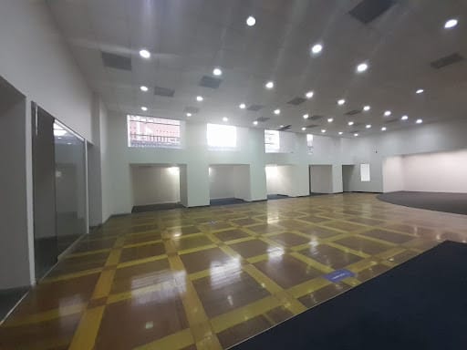 Local en arriendo en La Candelaria, Medellín, 740 m² · foto 4 de 20