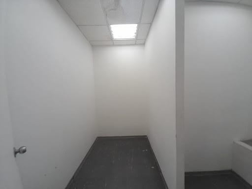 Local en arriendo en La Candelaria, Medellín, 740 m² · foto 11 de 20