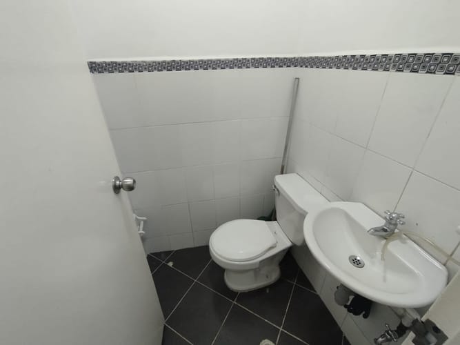 Local en arriendo en La Ceja, 46 m² · foto 3 de 13