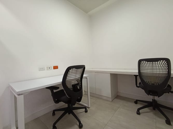 Oficina en arriendo en La Candelaria, Medellín, 211 m² · foto 5 de 20