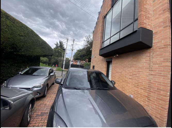 Casa de 3 alcobas en venta en Belmira, Bogotá, 163 m² · foto 2 de 10