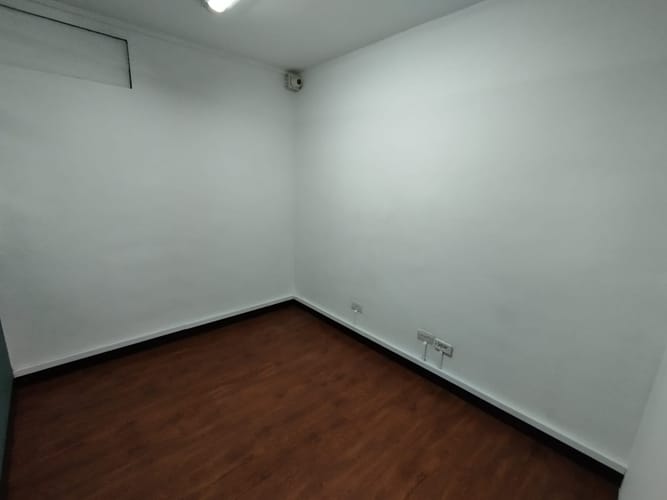 Local en arriendo en Guayaquil, Medellín, 20 m² · foto 4 de 7