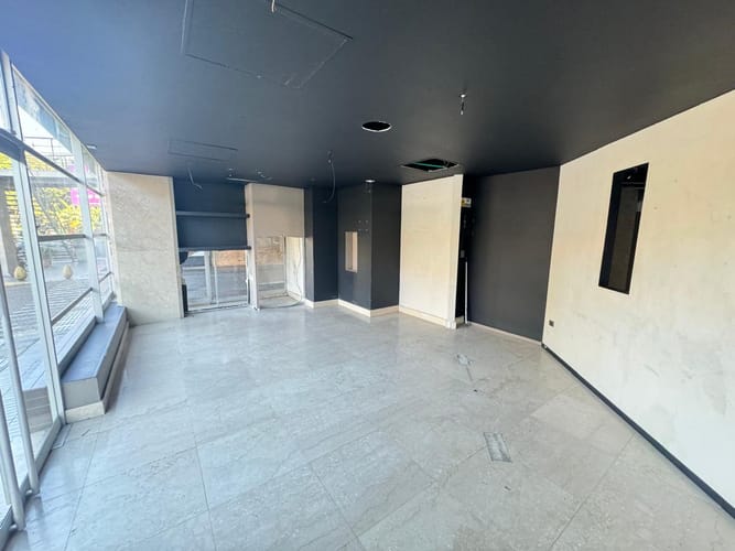 Local en arriendo en Belén, Medellín, 326 m² · foto 6 de 20