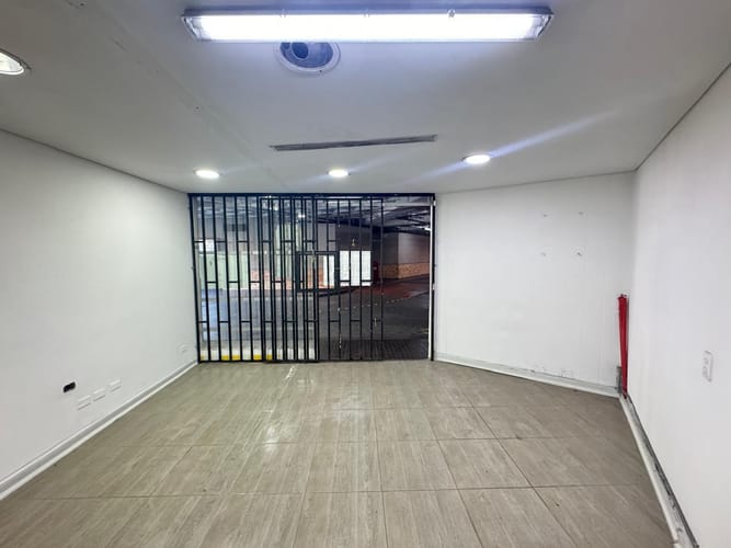 Local en arriendo en Belén, Medellín, 326 m² · foto 16 de 20