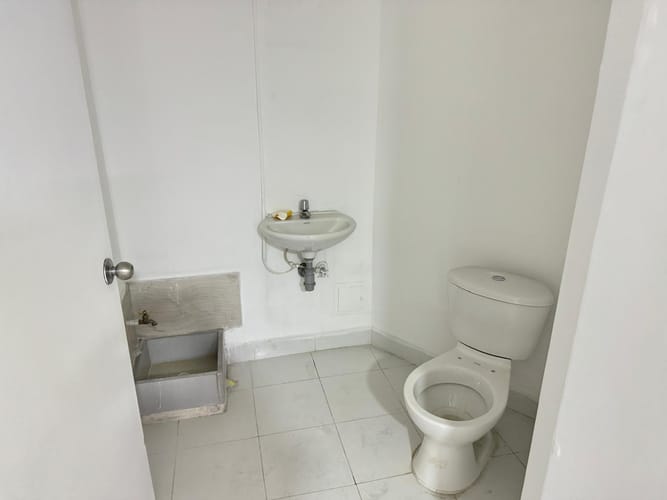 Local en arriendo en Belén, Medellín, 326 m² · foto 18 de 20