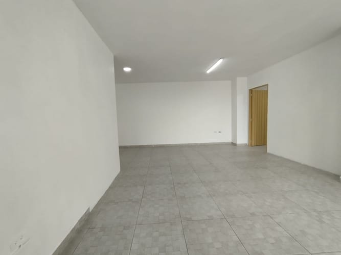 Bodega en arriendo en Viviendas Del Sur, Itagüí, 120 m² · foto 4 de 14