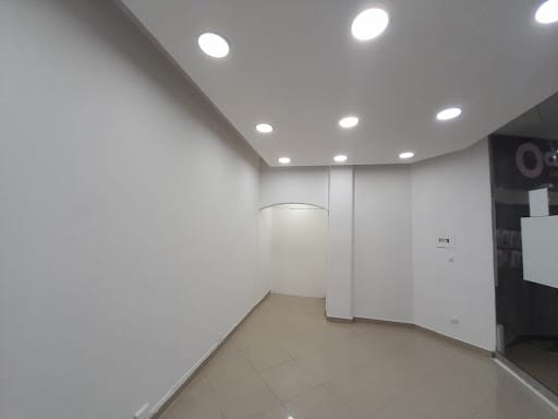Local en arriendo en La Candelaria, Medellín, 30 m² · foto 6 de 8