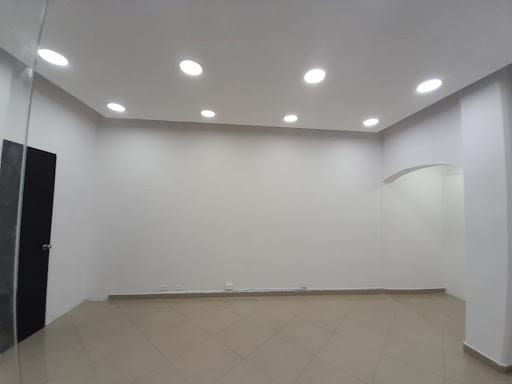 Local en arriendo en La Candelaria, Medellín, 30 m² · foto 7 de 8